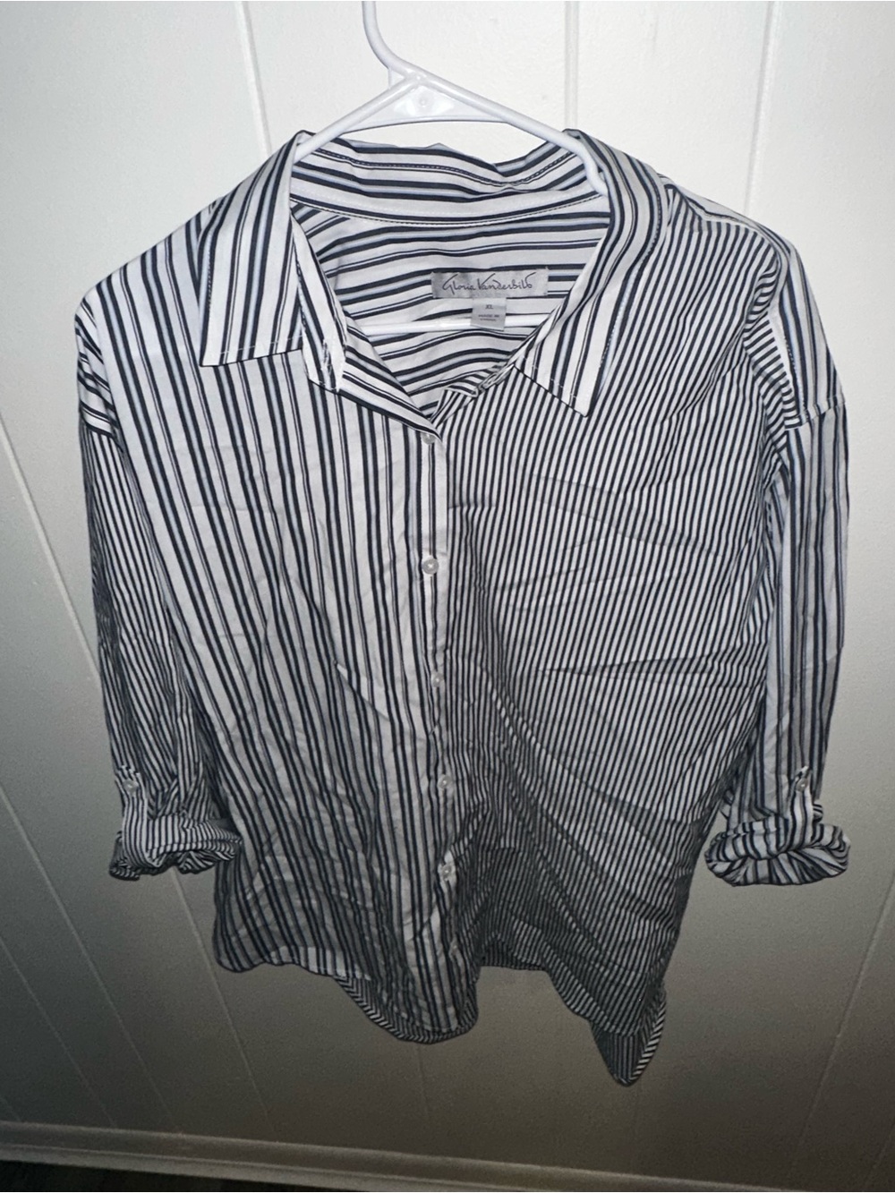 Gloria Vanderbilt Navy and White Vertical Stripe Button-Down Shirt
